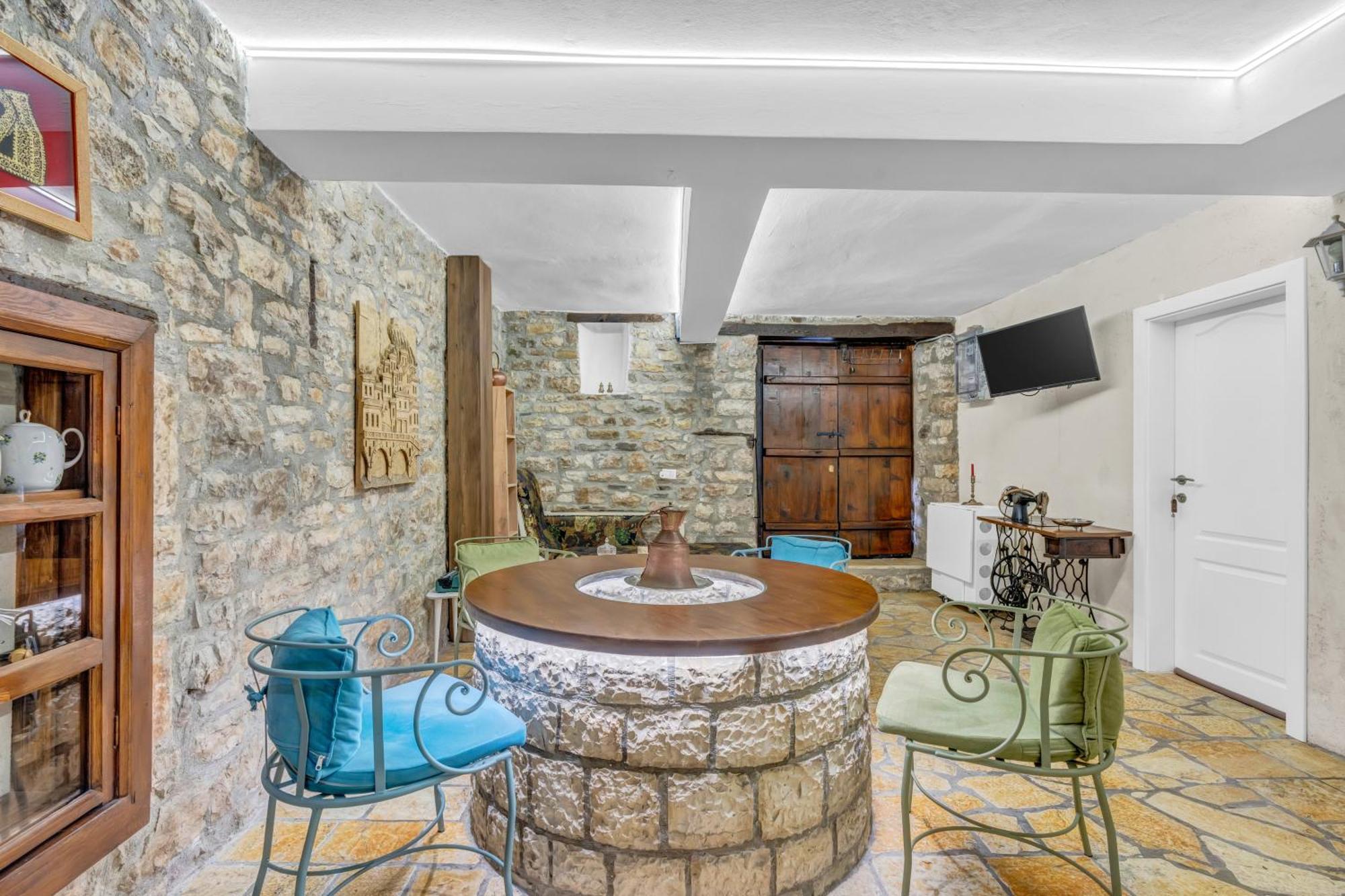 The Well House - Unesco Берат Экстерьер фото